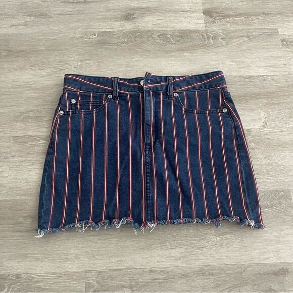 American Eagle Super Stretch Blue Denim Striped Hi Rise Mini  Denim Skirt Size 6 - Picture 1 of 5